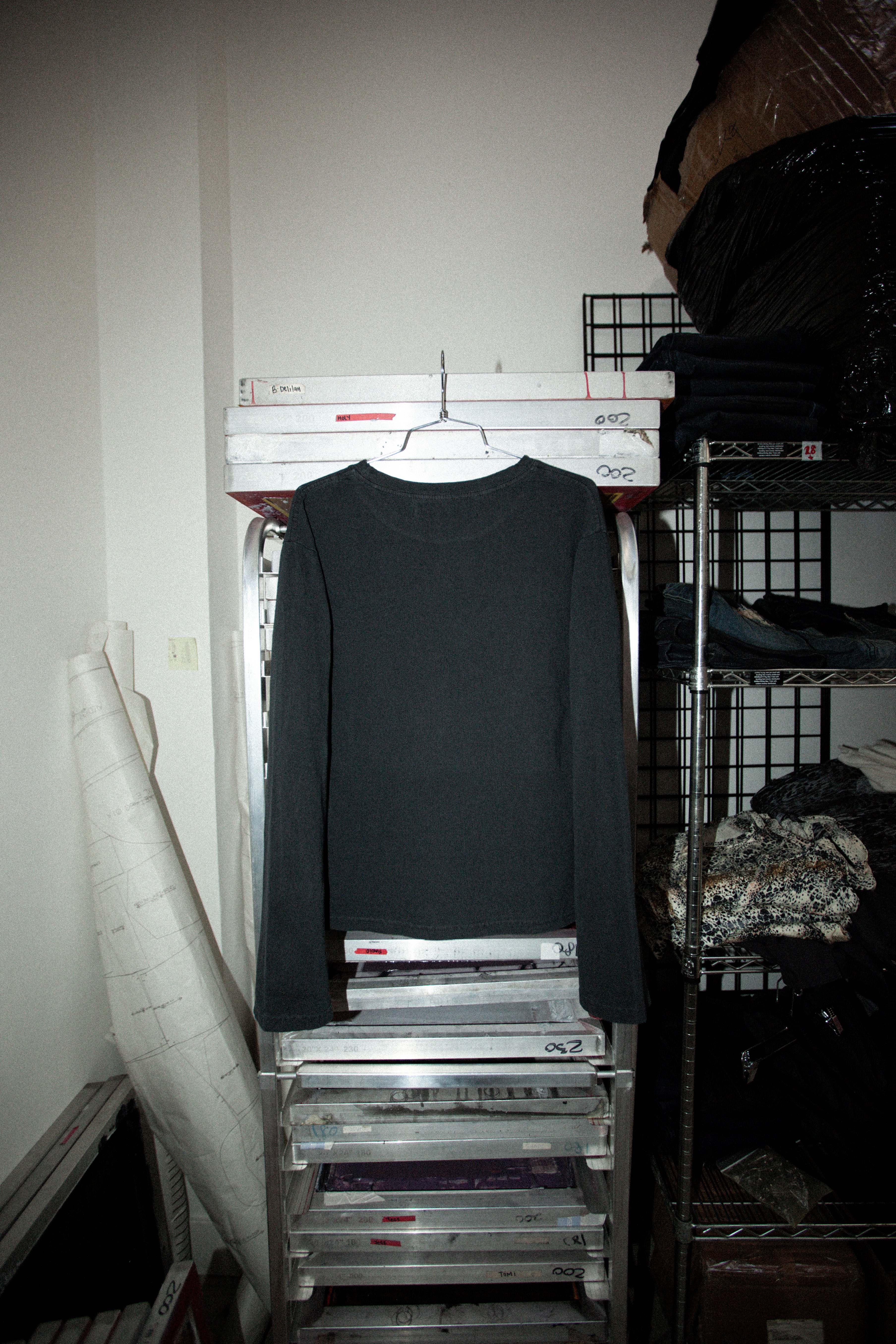 WHY ME - LONG SLEEVE BLK