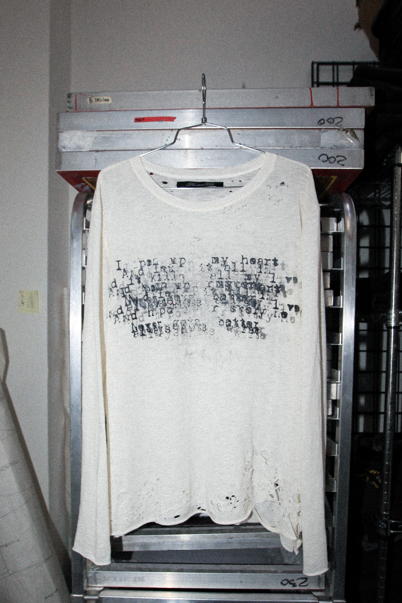PEN CAP - DISTRESSED LONG SLEEVE