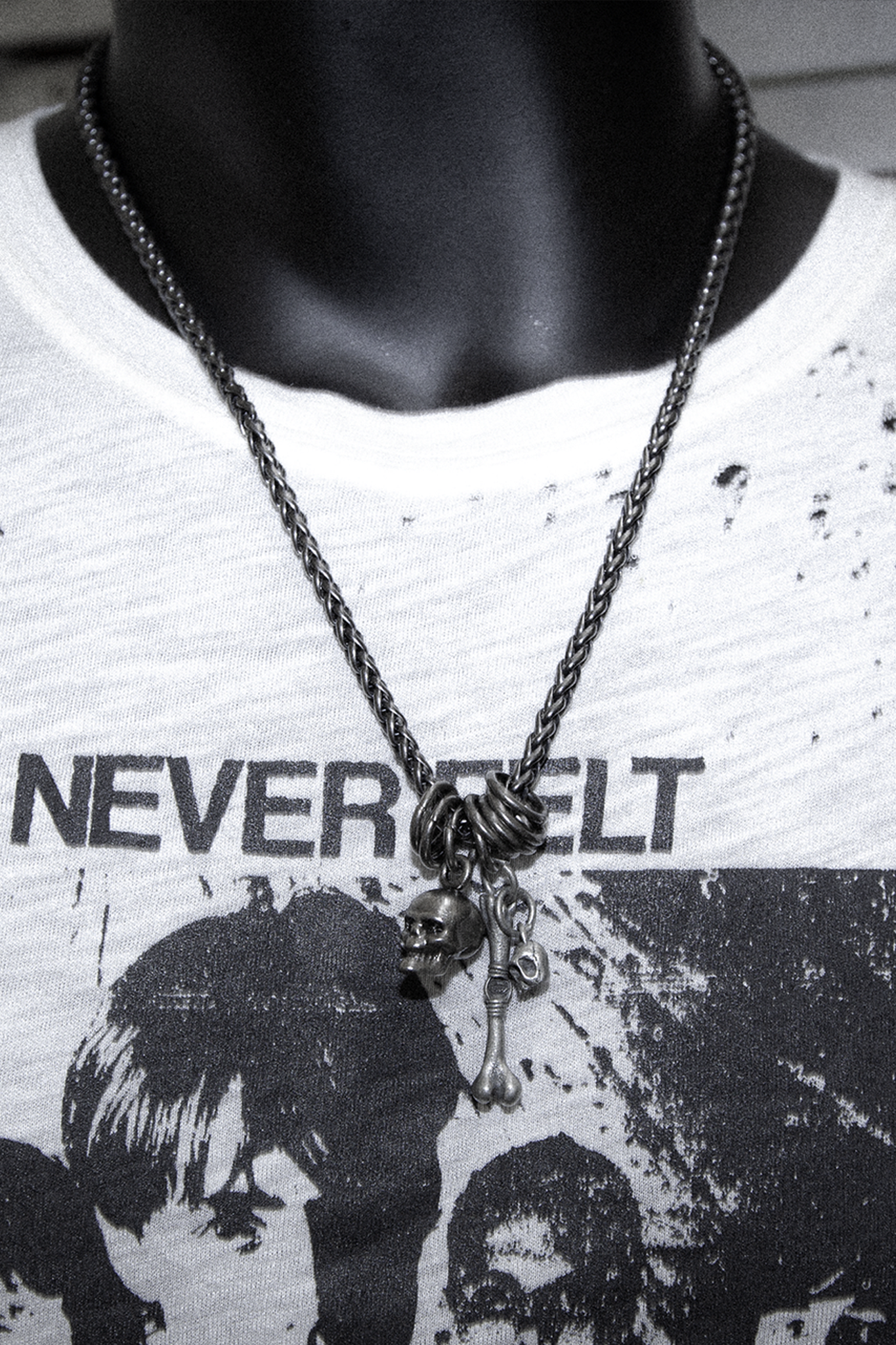REMNANTS NECKLACE